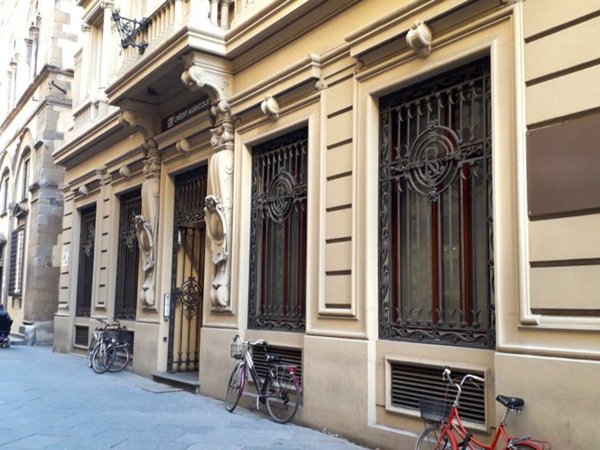 negozio in vendita a Lucca in zona Centro Città