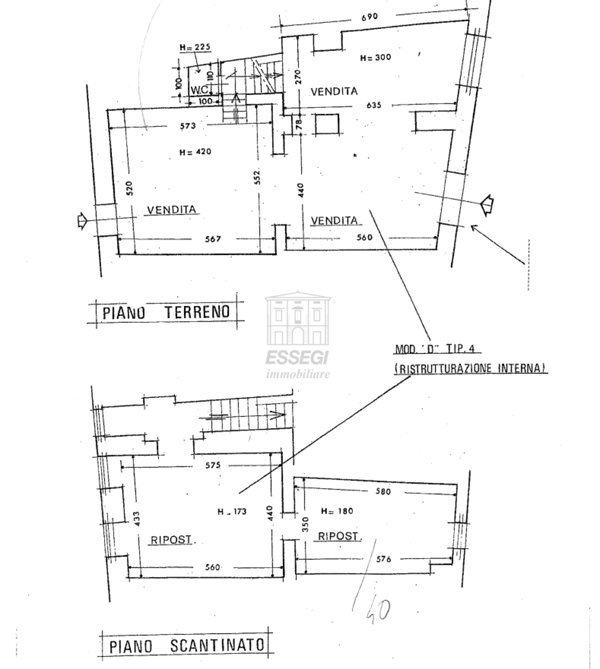 locale commerciale in vendita a Lucca in zona Centro Città