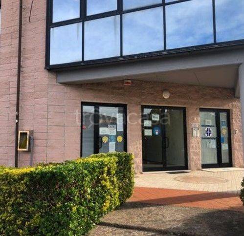 negozio in vendita a Lucca in zona Sant'Anna