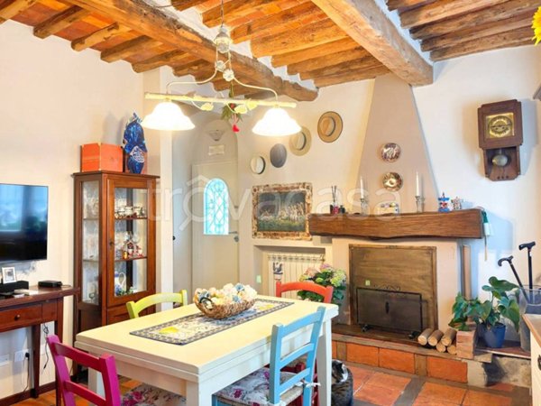 casa indipendente in vendita a Lucca in zona Ponte San Pietro