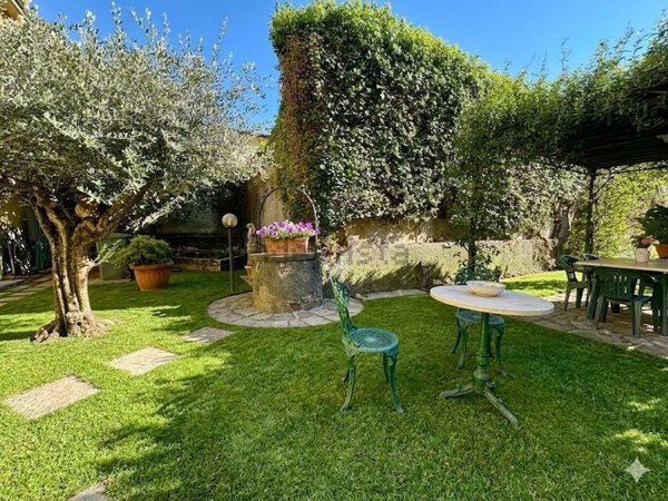 appartamento in vendita a Lucca in zona Ponte a Moriano