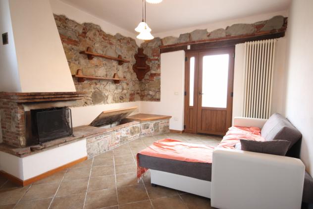 casa indipendente in vendita a Lucca in zona San Macario in Piano