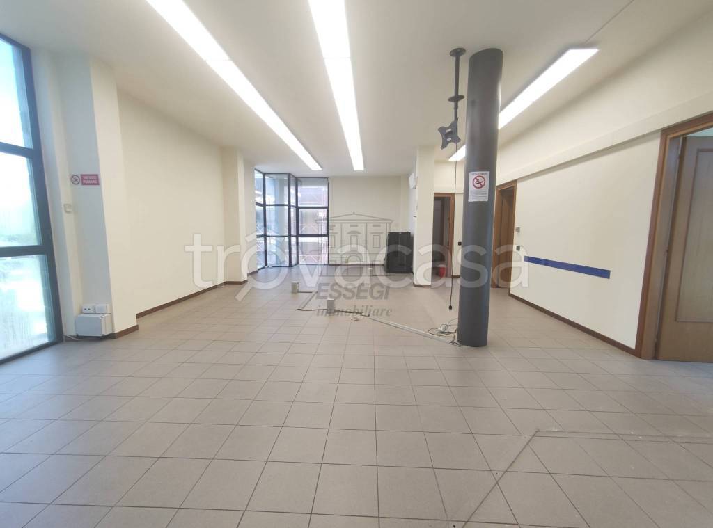 ufficio in vendita a Lucca in zona Sant'Anna