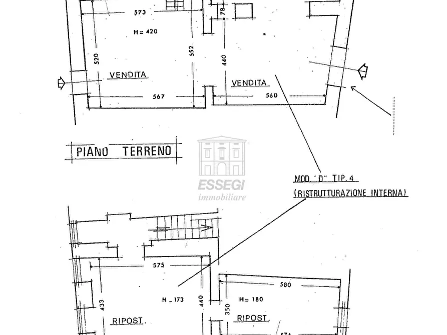 negozio in vendita a Lucca in zona Centro Città