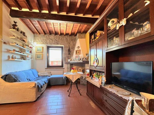 appartamento in vendita a Lucca in zona zona Antraccoli