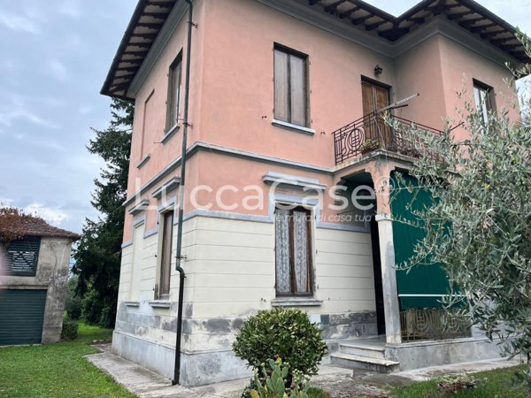 casa indipendente in vendita a Lucca in zona zona San Marco