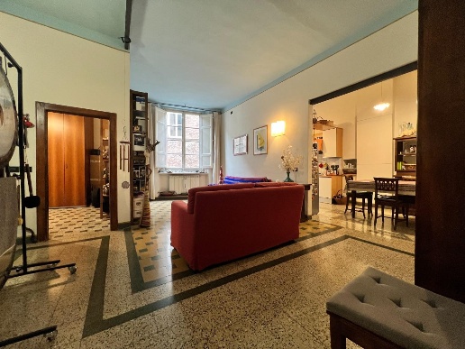 appartamento in vendita a Lucca in zona Centro Città