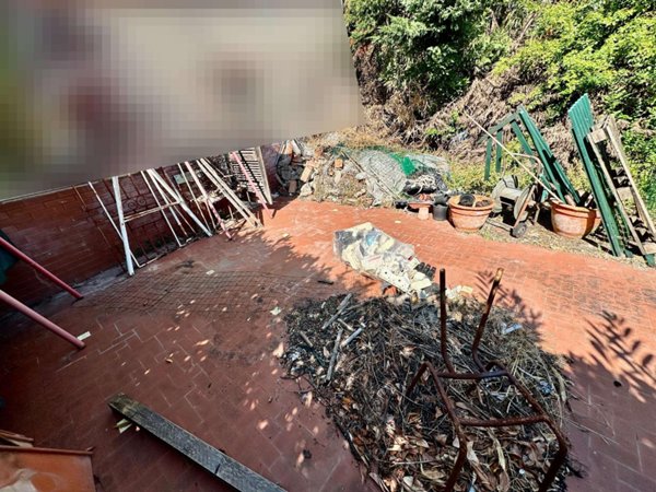 casa indipendente in vendita a Lucca in zona Picciorana