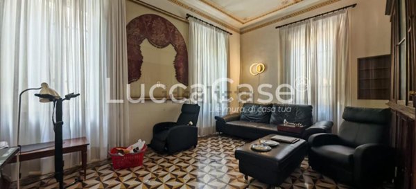 casa indipendente in vendita a Lucca in zona Sant'Anna