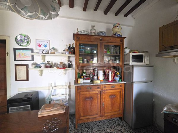 appartamento in vendita a Lucca in zona San Lorenzo a Vaccoli