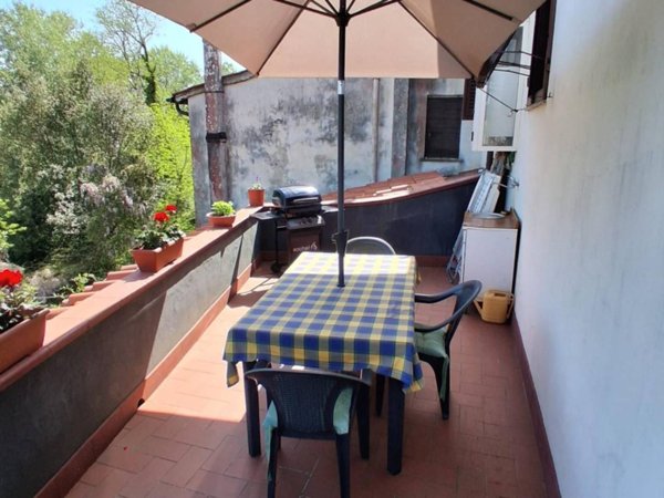 appartamento in vendita a Lucca in zona Meati
