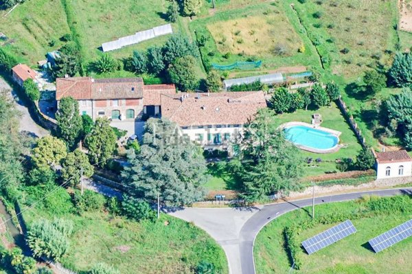 villa in vendita a Lucca in zona Maggiano