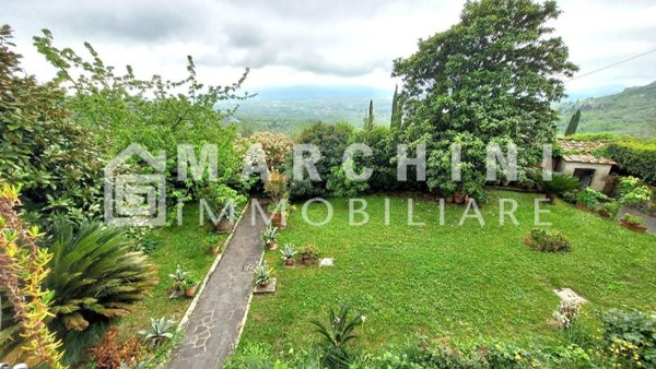 villa in vendita a Lucca in zona Ponte a Moriano