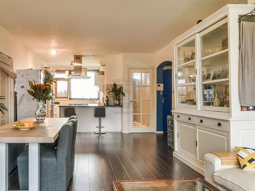 casa indipendente in vendita a Lucca in zona Centro Città