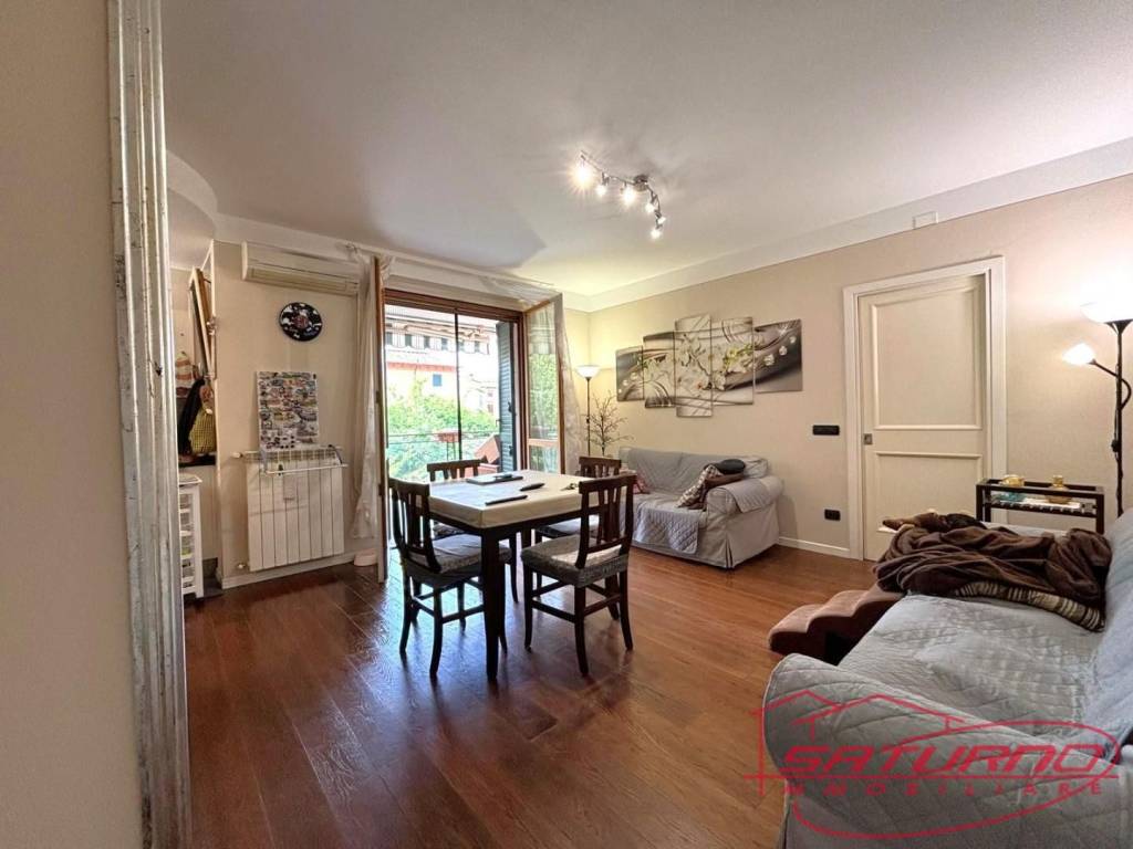 appartamento in vendita a Lucca in zona Centro Città