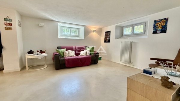 casa indipendente in vendita a Lucca in zona Centro Città
