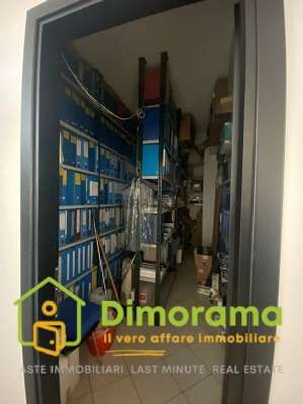 ufficio in vendita a Lucca in zona Sant'Anna