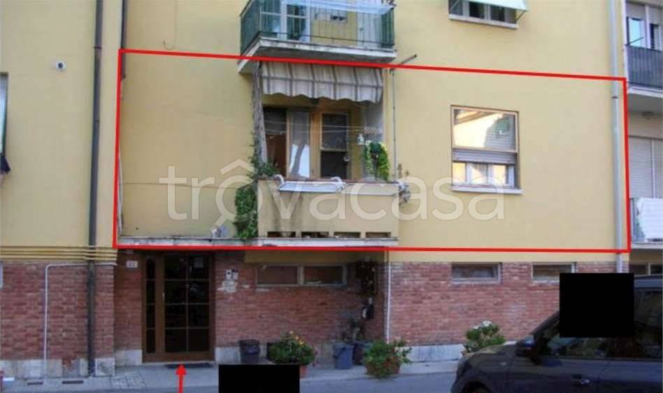 appartamento in vendita a Lucca in zona zona San Vito