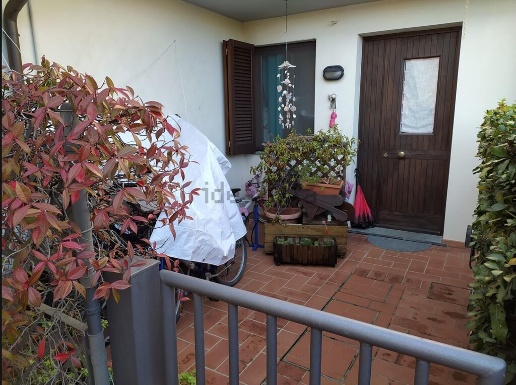 appartamento in vendita a Lucca in zona zona Arancio