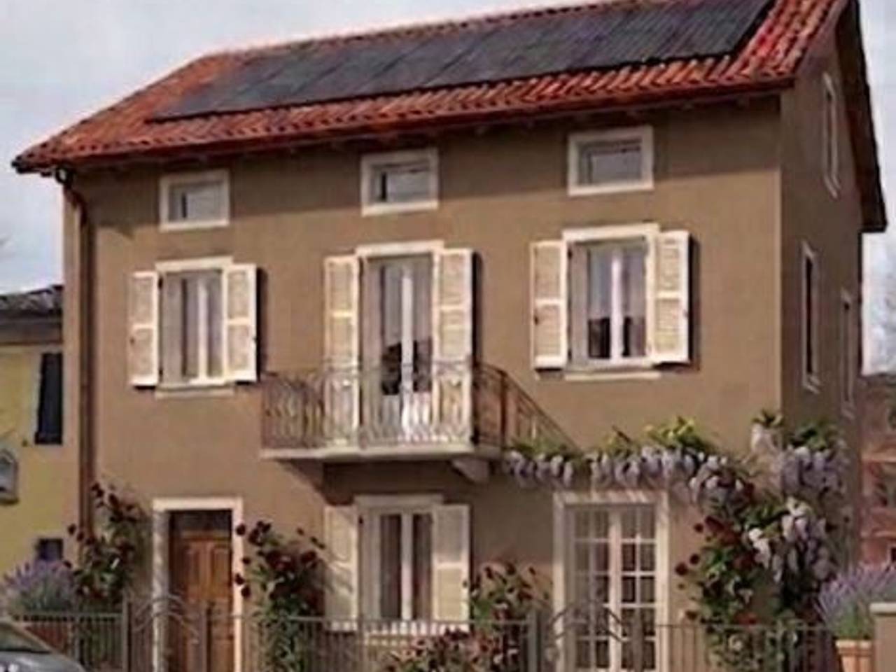 appartamento in vendita a Lucca in zona Pontetetto