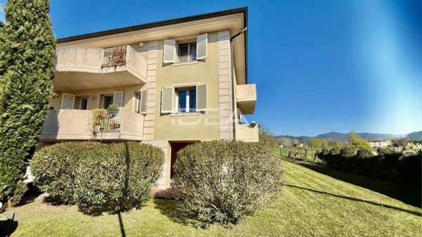 appartamento in vendita a Lucca in zona Centro Città