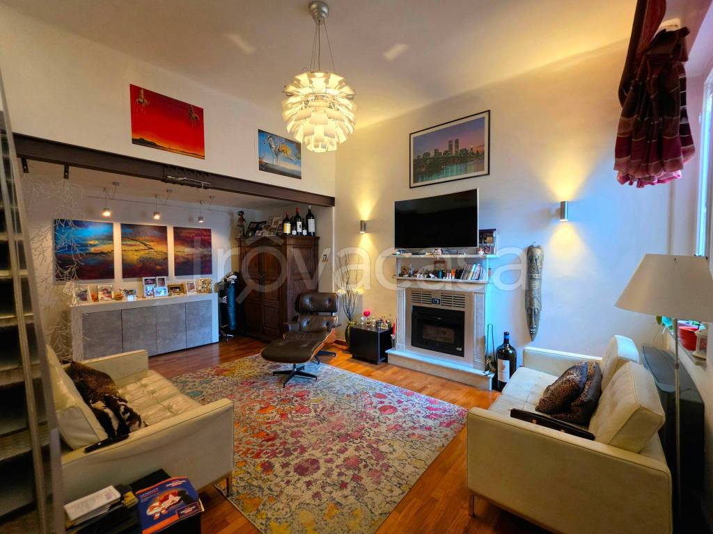 appartamento in vendita a Lucca in zona Centro Città