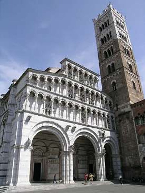 appartamento in vendita a Lucca in zona Centro Città