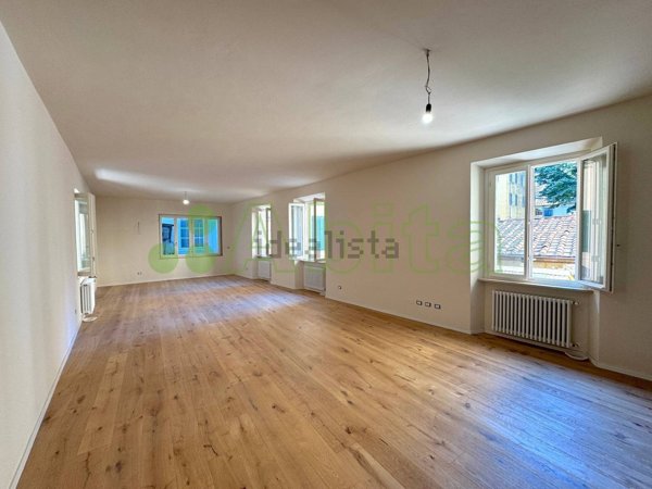 appartamento in vendita a Lucca in zona Centro Città