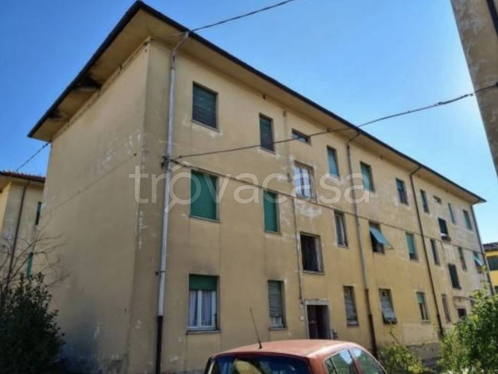 appartamento in vendita a Lucca in zona zona San Filippo