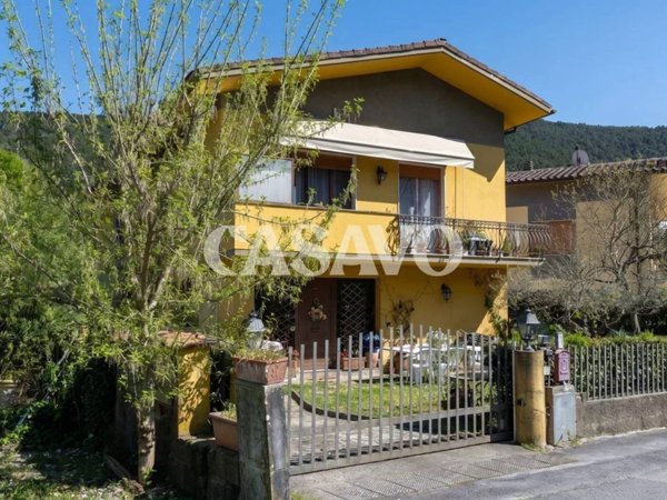 appartamento in vendita a Lucca in zona Santa Maria del Giudice