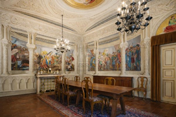 intera palazzina in vendita a Lucca in zona Centro Città