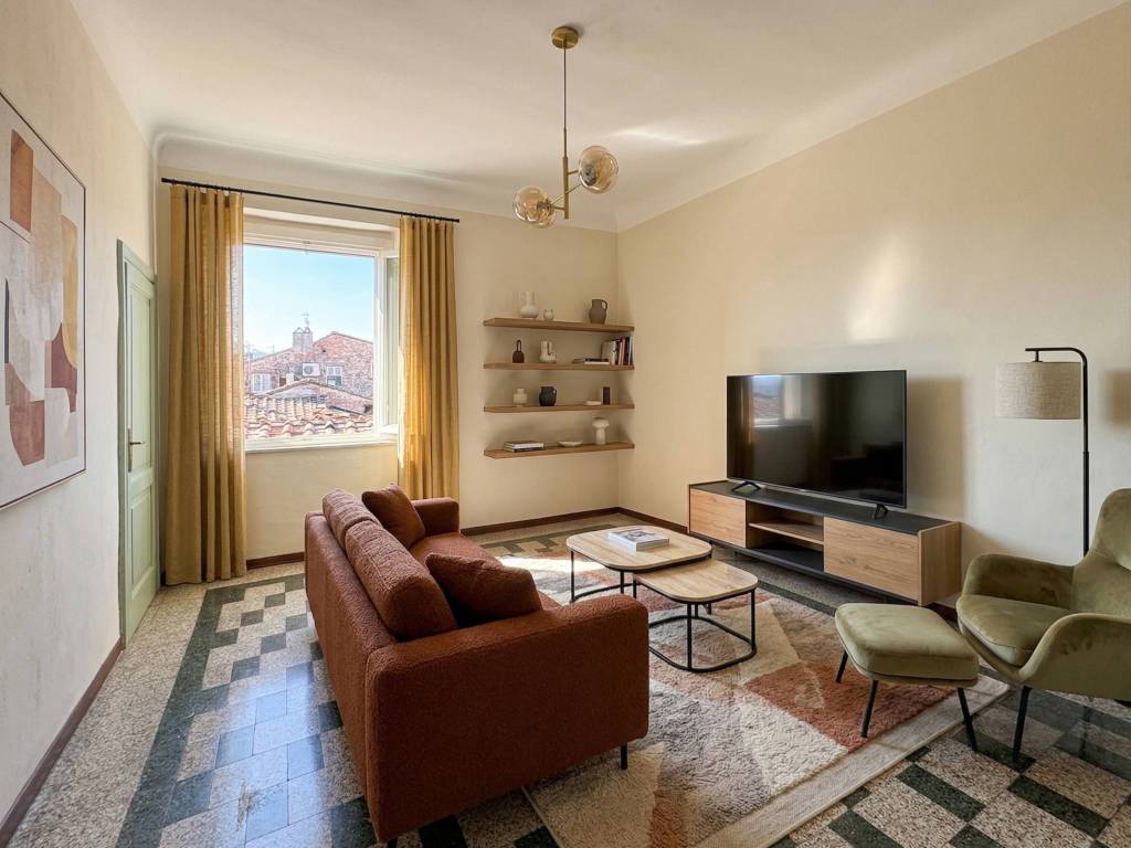 appartamento in vendita a Lucca in zona Centro Città