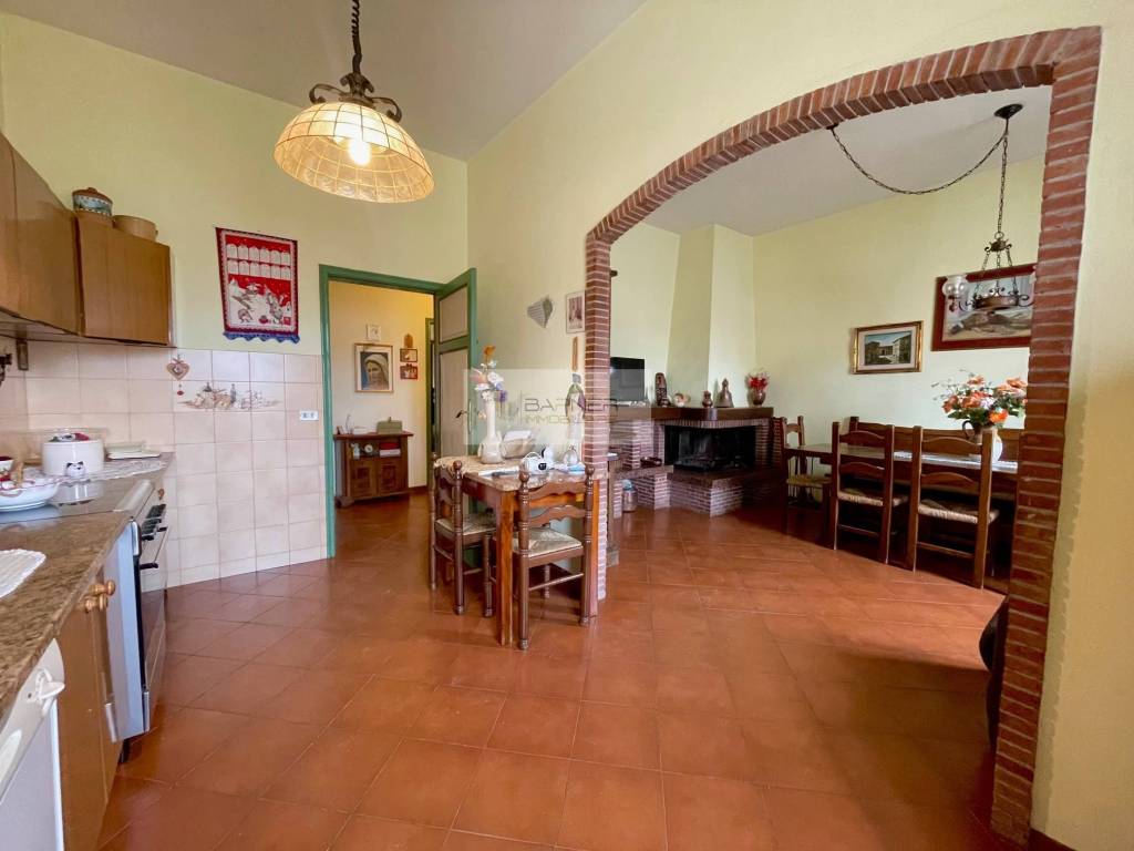 casa indipendente in vendita a Lucca in zona Zona San Concordio