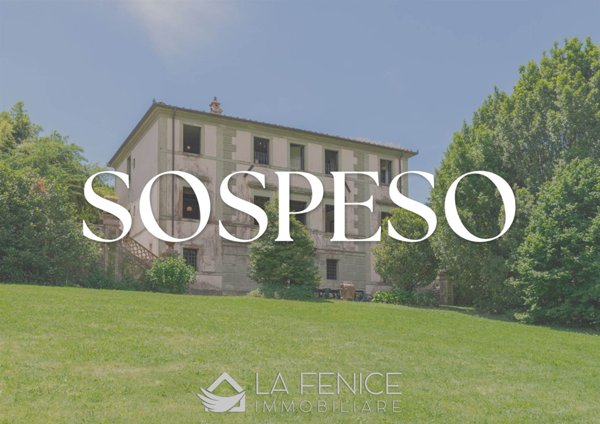 casa indipendente in vendita a Lucca