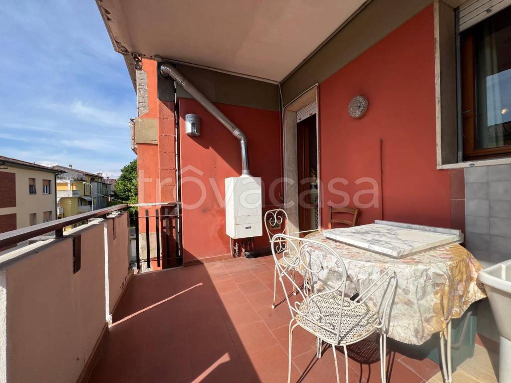 appartamento in vendita a Lucca in zona zona Arancio