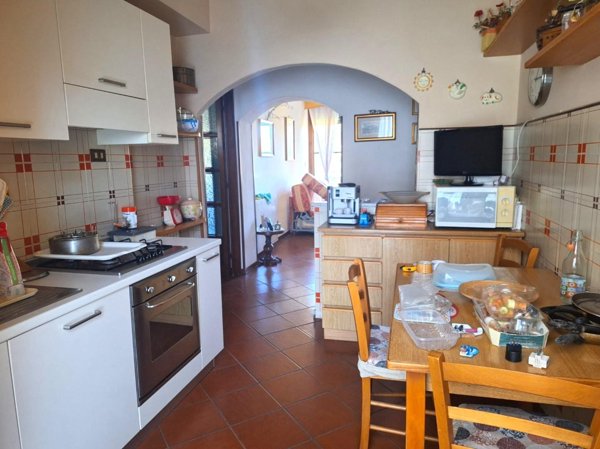 appartamento in vendita a Lucca in zona Pontetetto