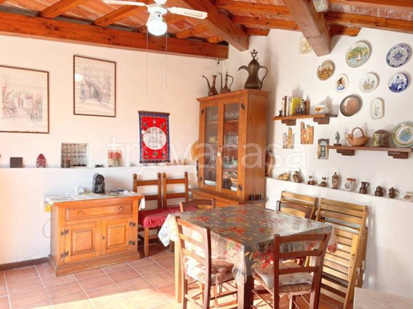 casa indipendente in vendita a Lucca in zona Ponte San Pietro