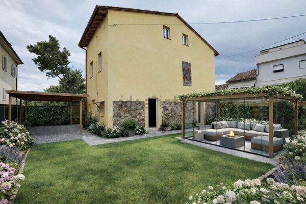 casa indipendente in vendita a Lucca in zona Zona San Concordio