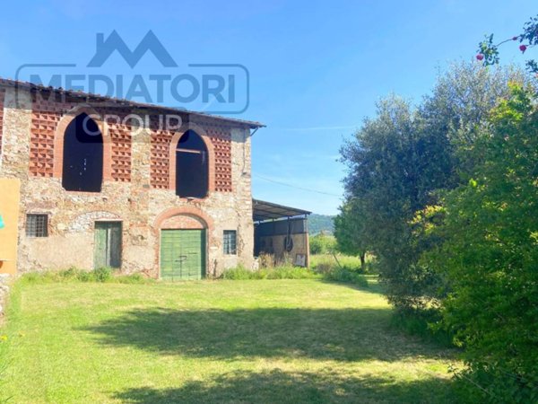 appartamento in vendita a Lucca in zona Maggiano