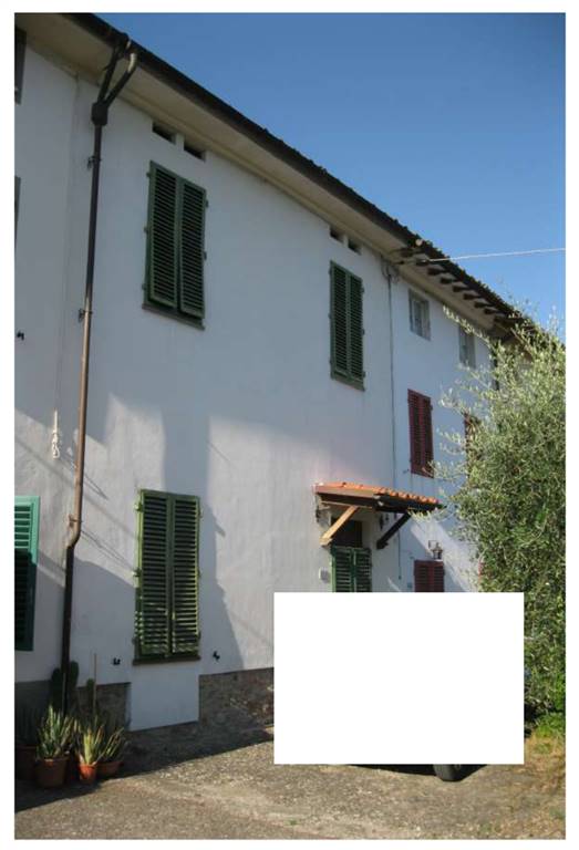 casa indipendente in vendita a Lucca in zona Picciorana