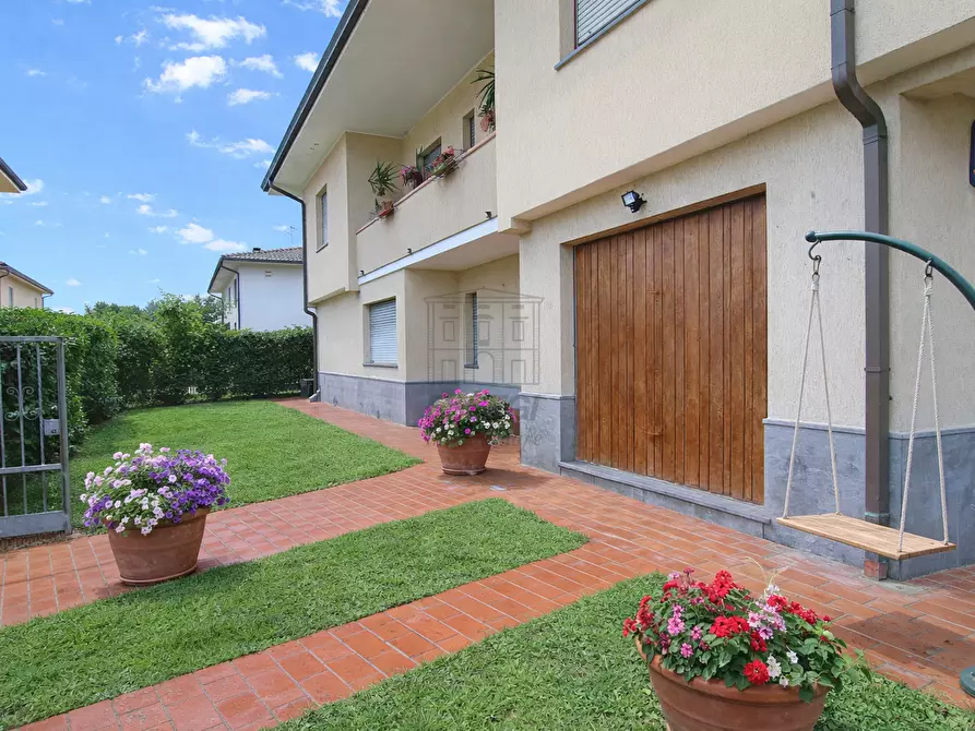 casa indipendente in vendita a Lucca in zona Centro Città