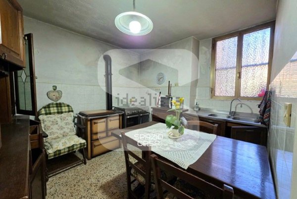 appartamento in vendita a Lucca in zona Ponte a Moriano
