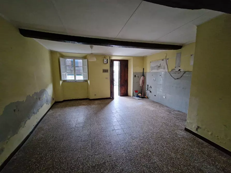 casa indipendente in vendita a Lucca in zona Maggiano