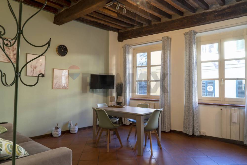 appartamento in vendita a Lucca in zona Centro Città