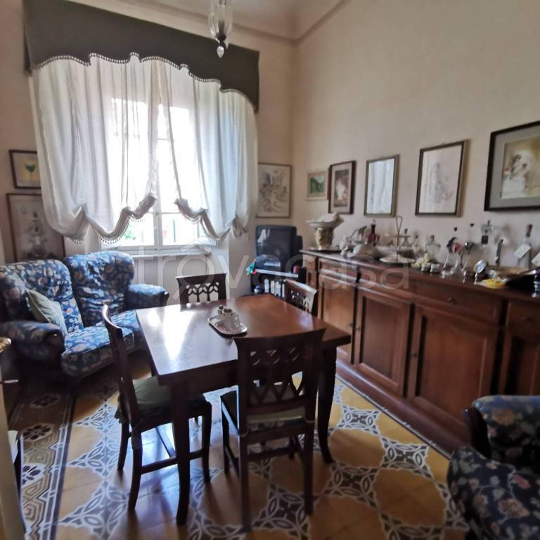 casa indipendente in vendita a Lucca in zona Zona San Concordio