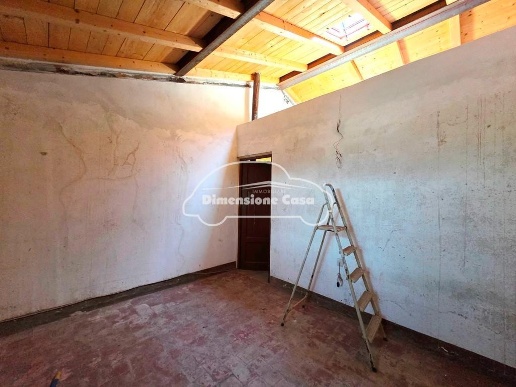 casa indipendente in vendita a Lucca in zona zona Antraccoli