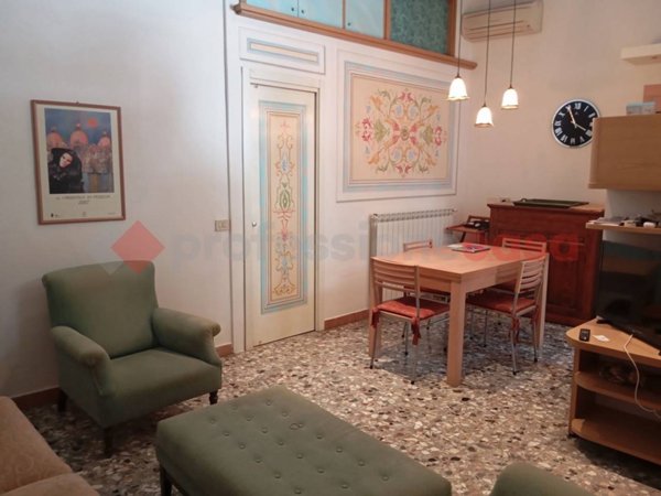 appartamento in vendita a Lucca in zona Centro Città