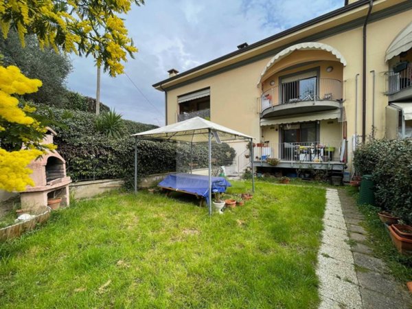appartamento in vendita a Lucca in zona zona San Vito