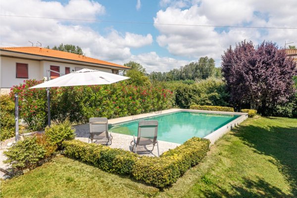 casa indipendente in vendita a Lucca in zona Sant'Angelo in Campo