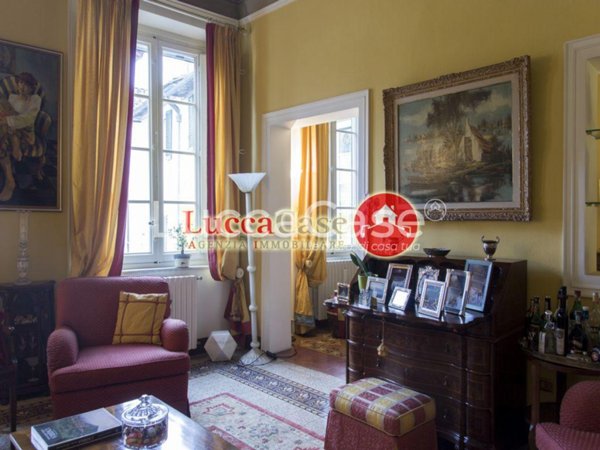 appartamento in vendita a Lucca in zona Centro Città